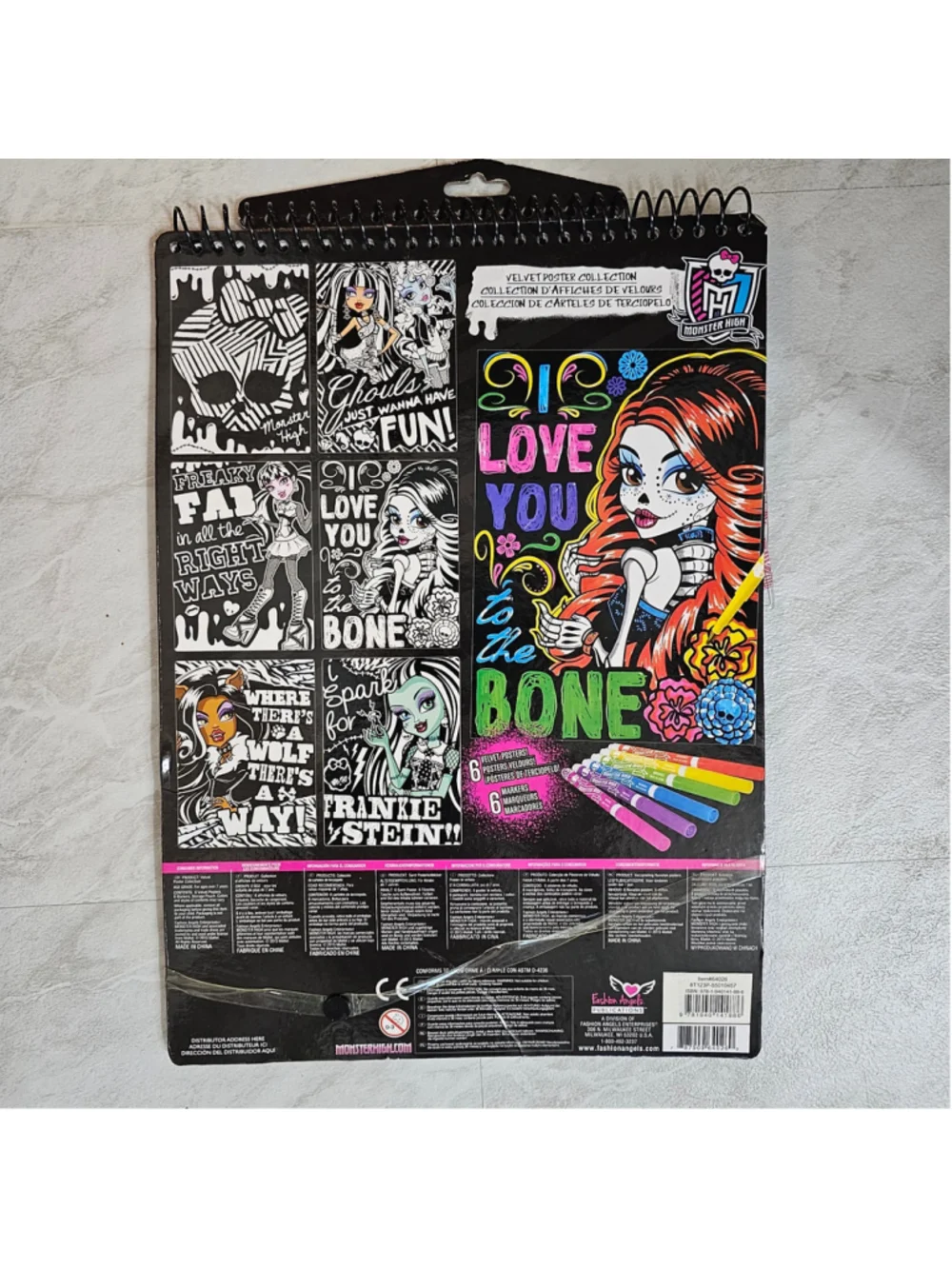 2015 Monster High Velvet Poster Coloring Set 6 Posters Markers NOS Frankie Stein